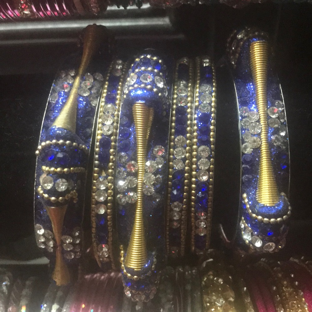 Bangles - image 2